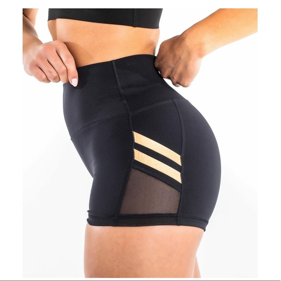 Virus Box Shorts Black Gold Size Medium